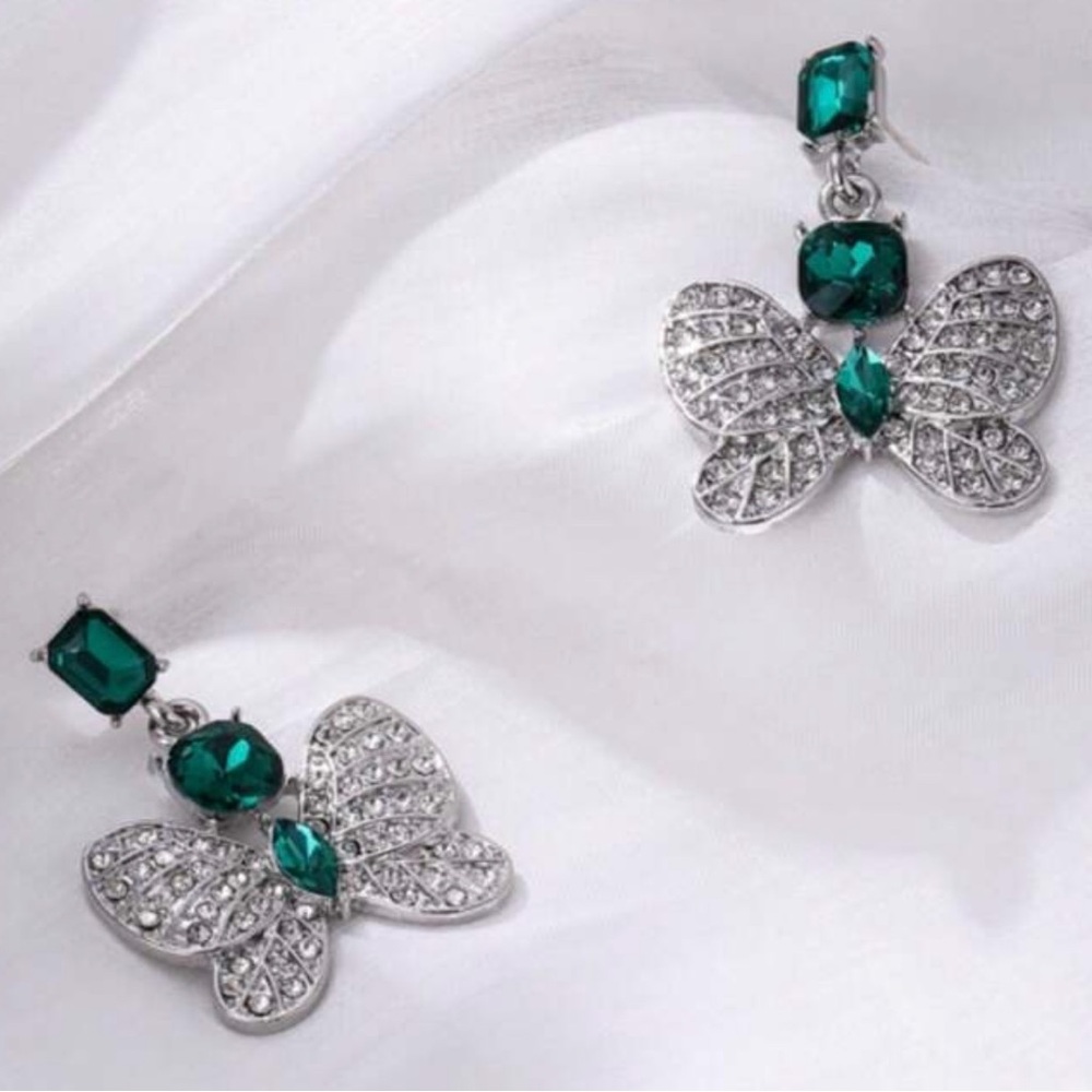 Glam Luxe Butterfly Emerald Rhinestone Drop Statement Earrings - Picture 2 of 6